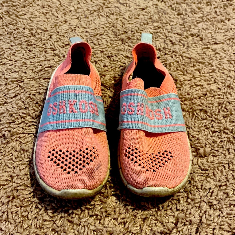 OshKosh water shoes pink coral gray size 9